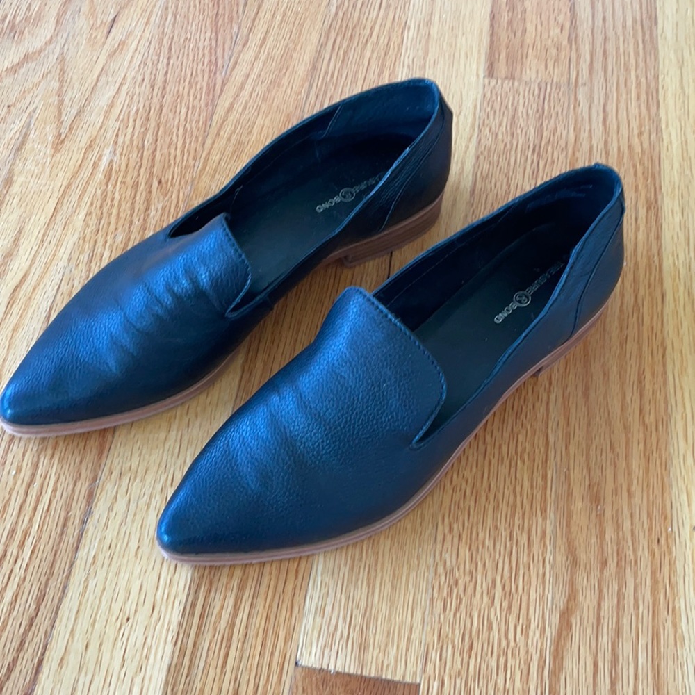 Leather flats